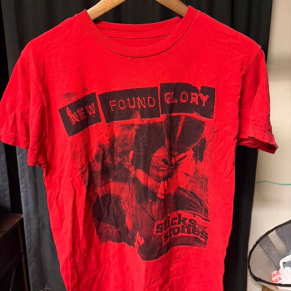 New Found Glory Sticks and Stones Red Band Tee